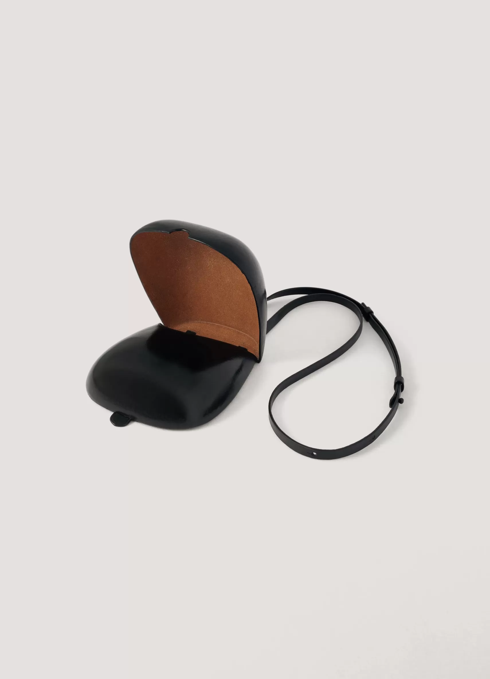 Molded Tacco Bag<LEMAIRE Clearance