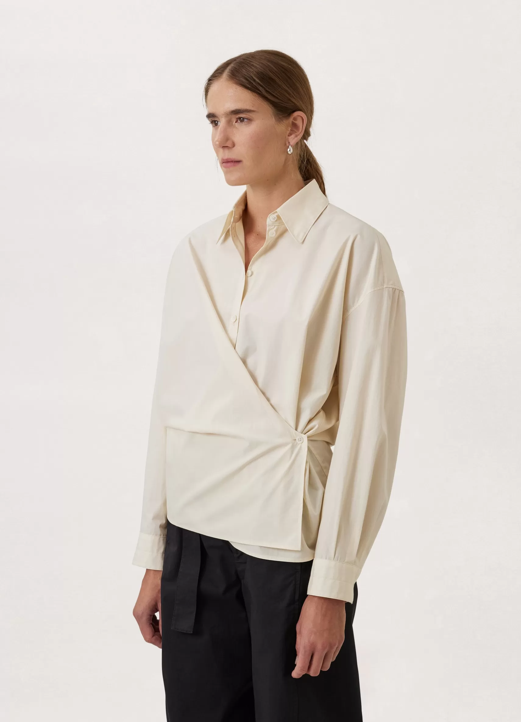 Straight Collar Twisted Shirt<LEMAIRE Shop